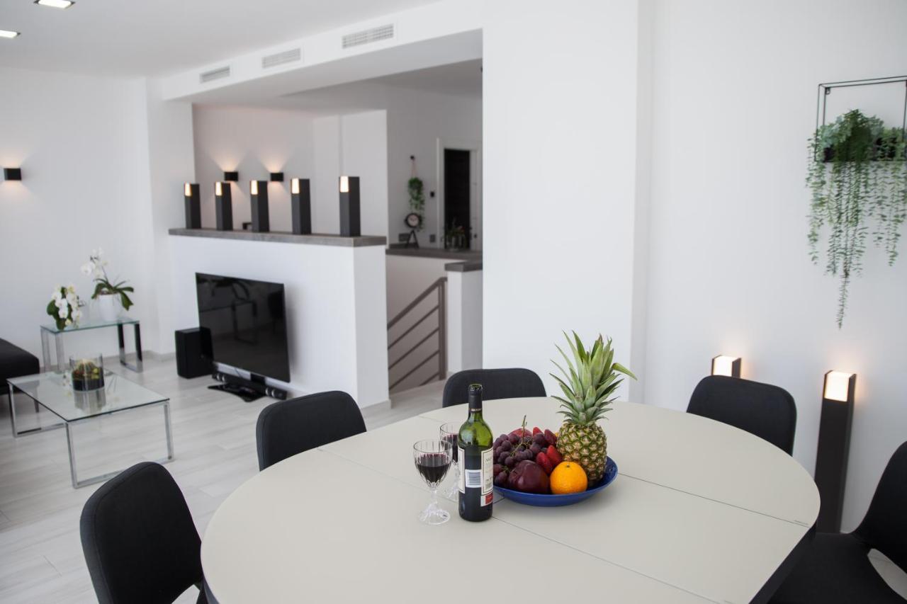 Spacious 200 Sq.M. Penthouse With Sea View Terraces Torremolinos Eksteriør billede